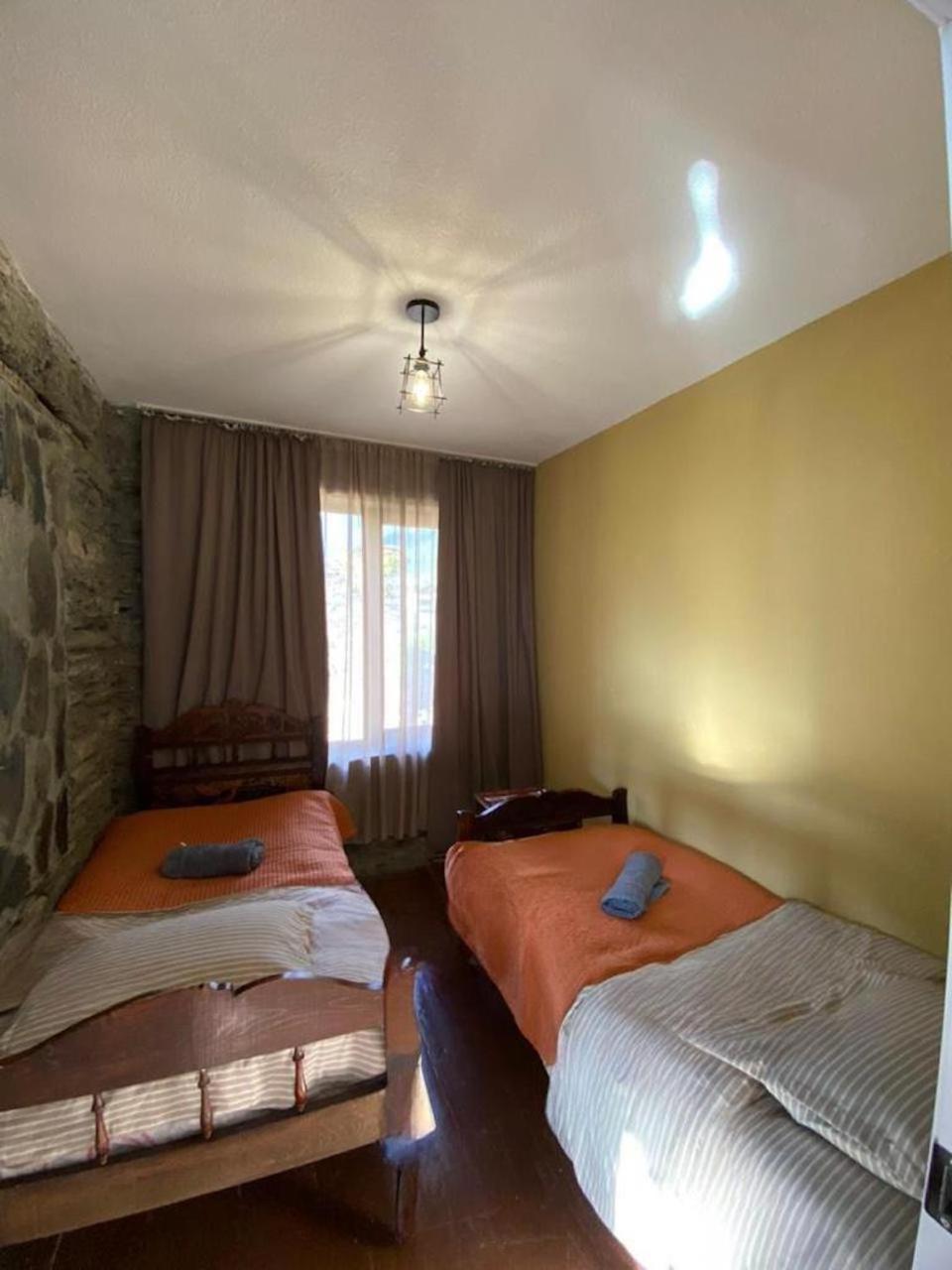 Nanila Hotel Ushguli Bagian luar foto